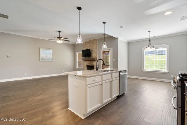 $449,900 | 537 Vinson Road, Hernando, MS 38632