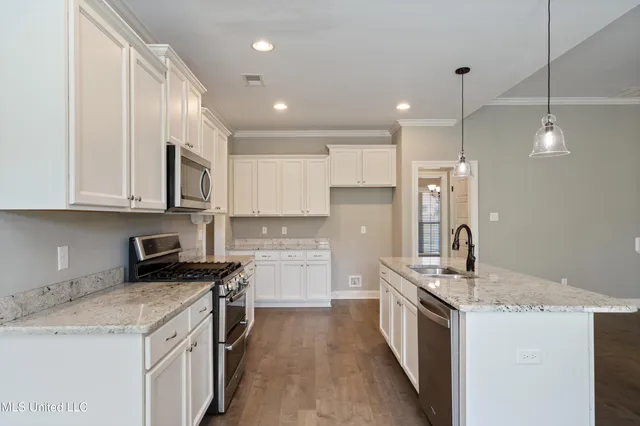 $449,900 | 537 Vinson Road, Hernando, MS 38632