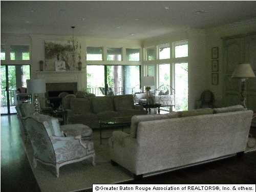 4747 Bennett Drive Baton Rouge, LA 70808 - Photo 3 of 16 Gallery Image 3