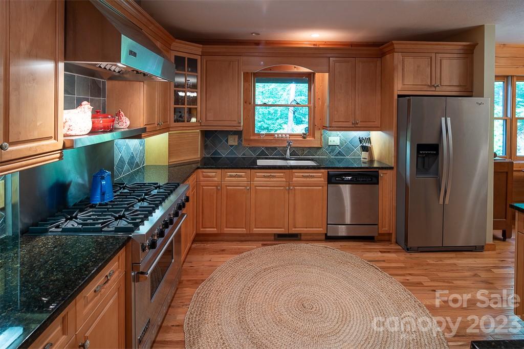 312 Blueberry Lane Boone, NC 28607 - Photo 19 of 48 Gallery Image 19