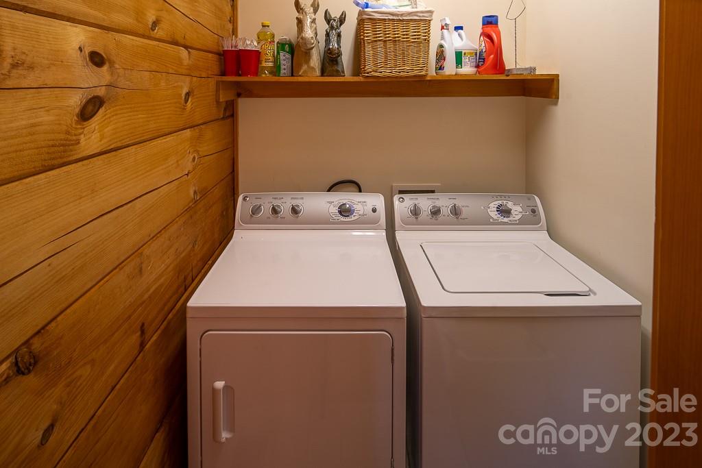 312 Blueberry Lane Boone, NC 28607 - Photo 25 of 48 Gallery Image 25