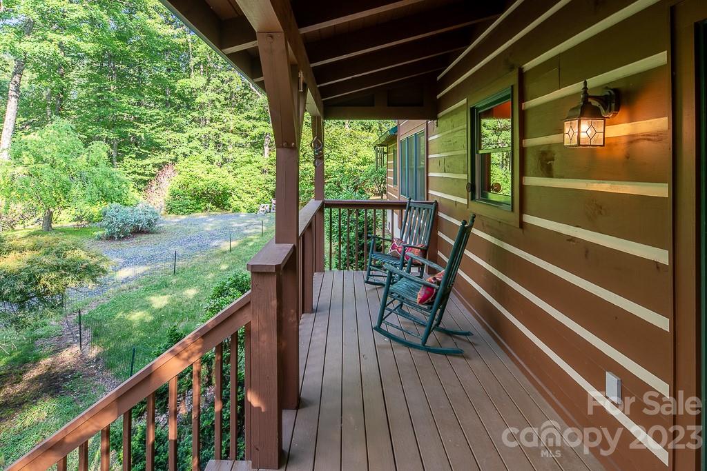 312 Blueberry Lane Boone, NC 28607 - Photo 7 of 48 Gallery Image 7