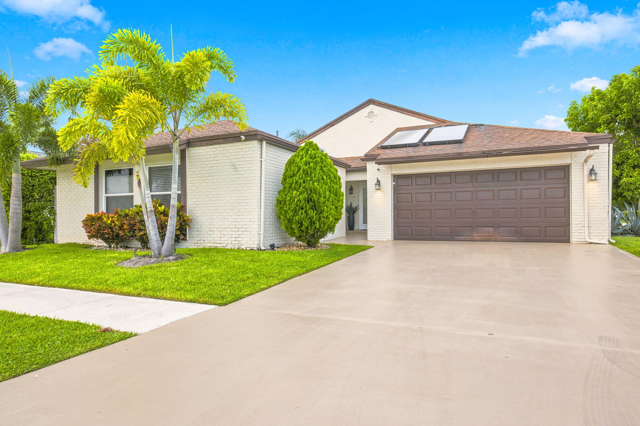 11455 Whisper Sound Drive Boca Raton, FL 33428 - Photo 2 of 50 11-web-or-mls-IMG_1745