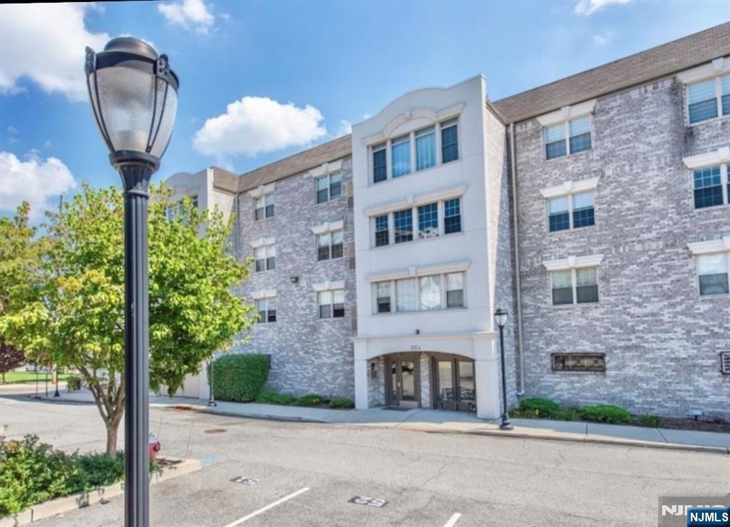 132 Union Avenue, Unit 405A East Rutherford, NJ 07073 - Photo 10 of 11