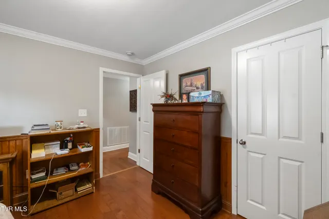 $289,900 | 106 Bridgewater Court, Gray, TN 37615