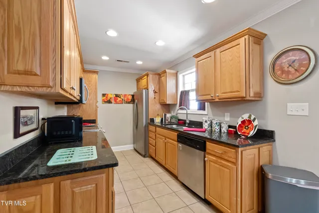 $289,900 | 106 Bridgewater Court, Gray, TN 37615