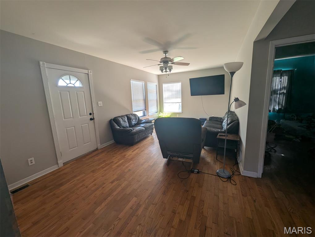 105 3rd Street Eolia, MO 63344 - Photo 13 of 18