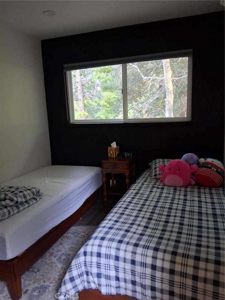 210 Wylerhorn Drive Crestline, CA 92325 - Photo 12 of 30 Bedroom upstairs