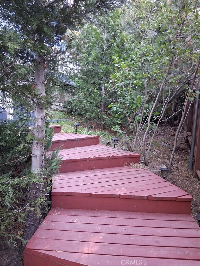 210 Wylerhorn Drive Crestline, CA 92325 - Photo 6 of 30 Steps from driveway