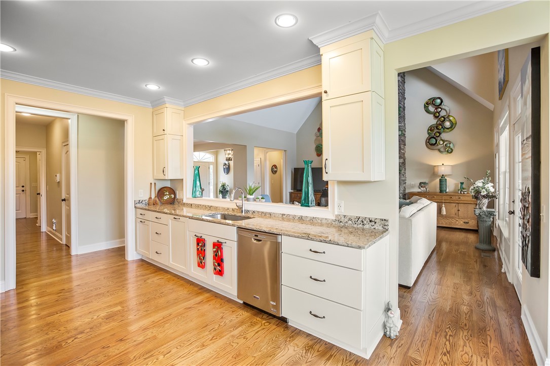 403 Lake Ridge Court, Unit SALEM Salem, SC 29676 - Photo 16 of 35 Gallery Image 16