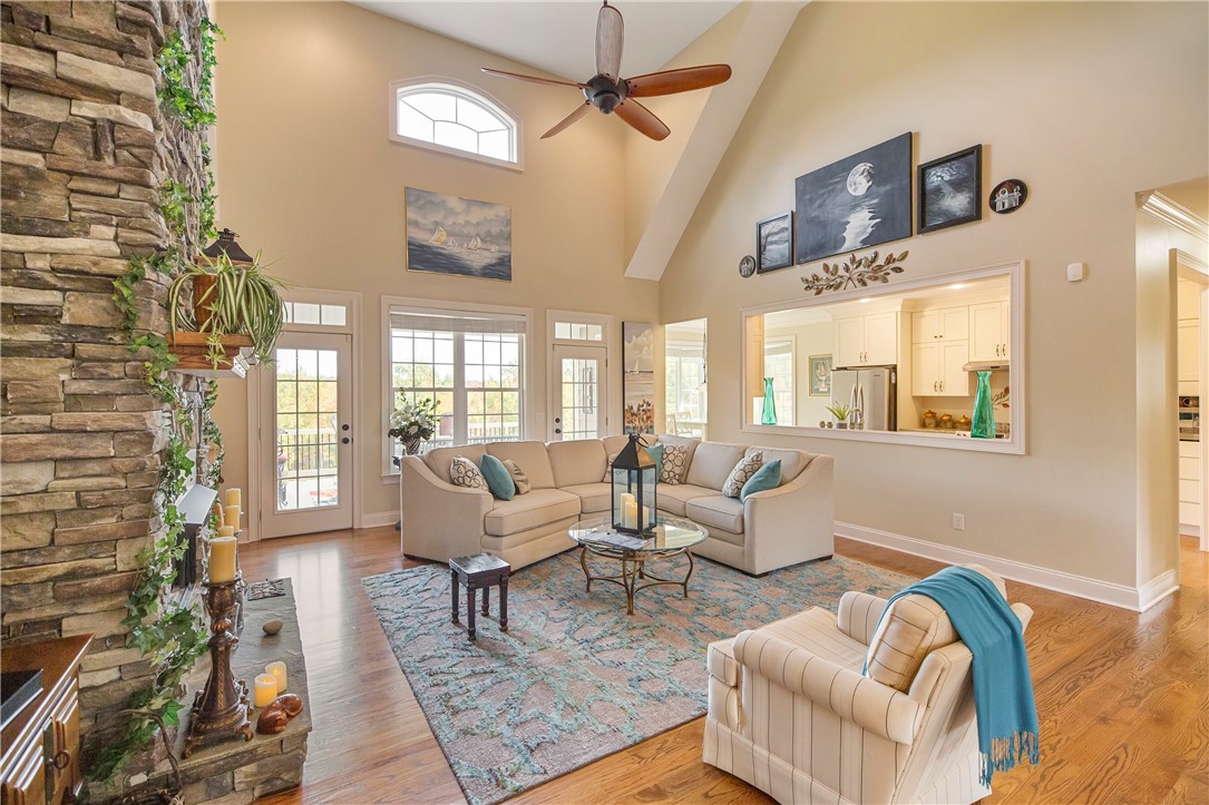 403 Lake Ridge Court, Unit SALEM Salem, SC 29676 - Photo 5 of 35 Gallery Image 5