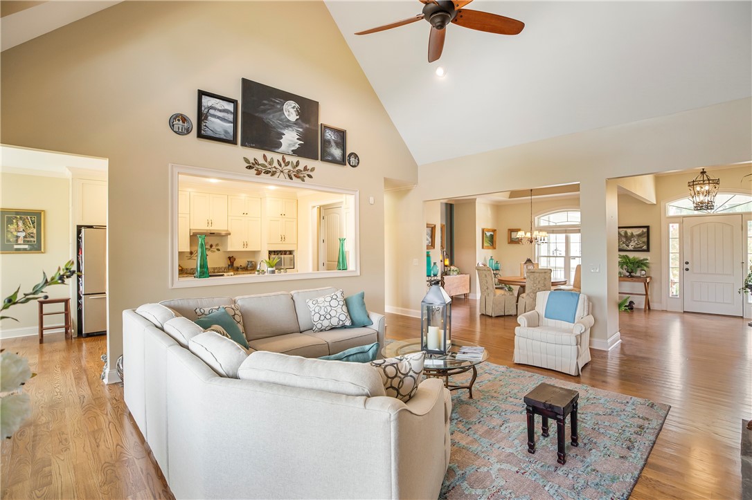 403 Lake Ridge Court, Unit SALEM Salem, SC 29676 - Photo 6 of 35 Gallery Image 6