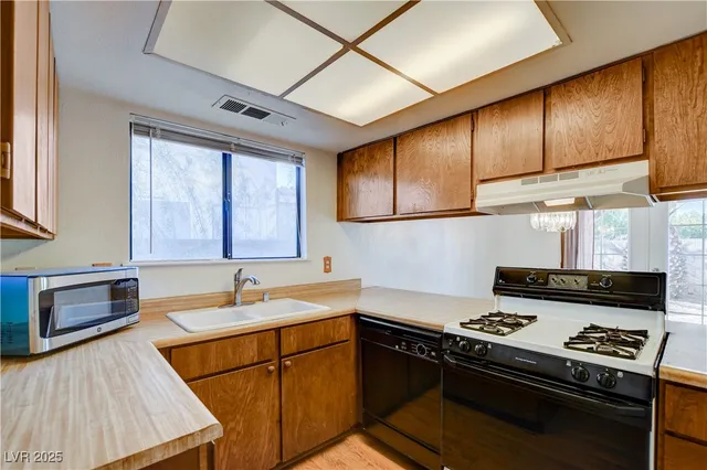 $268,880 | 511 Chelsea Drive, Henderson, NV 89014