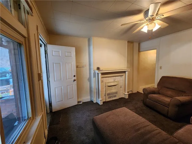 $120,000 | 517 5th Street, Pitcairn, PA 15140