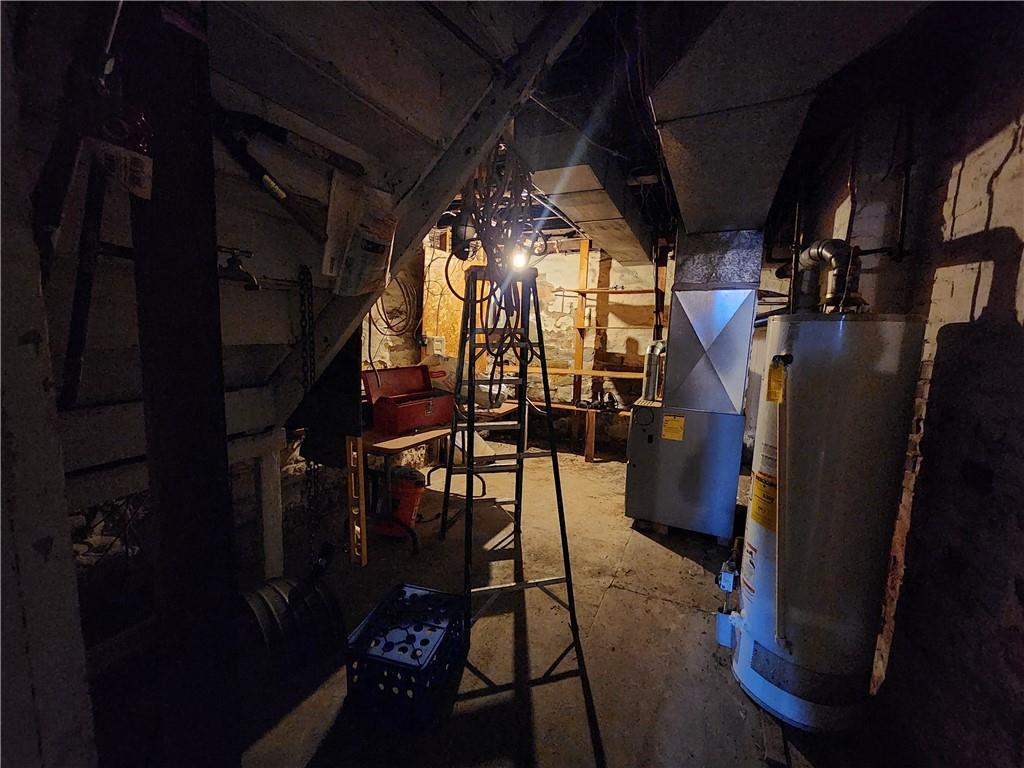 517 5th Street Pitcairn, PA 15140 - Photo 3 of 23