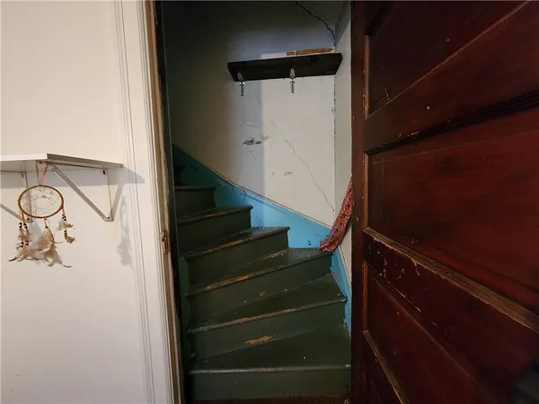 $110,000 | 517 5th Street, Pitcairn, PA 15140