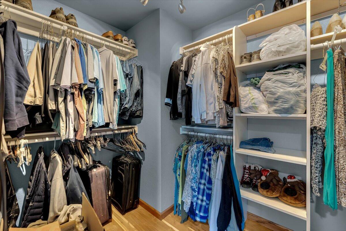 1335 Franzel Road Red Bluff, CA 96080 - Photo 18 of 39 -1335 Franzel Rd Walk in Closet