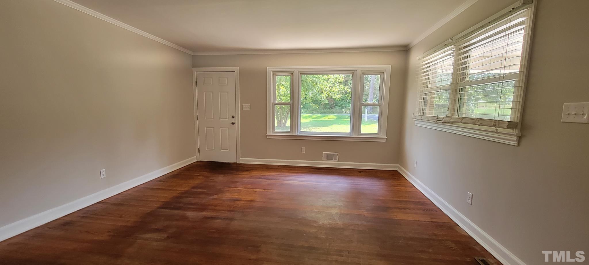 834 Loop Road Burlington, NC 27217 - Photo 6 of 14 Gallery Image 6