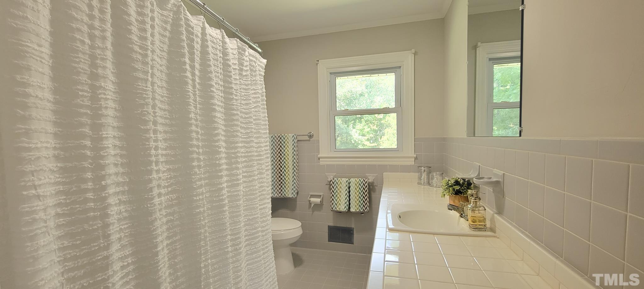 834 Loop Road Burlington, NC 27217 - Photo 8 of 14 Gallery Image 8