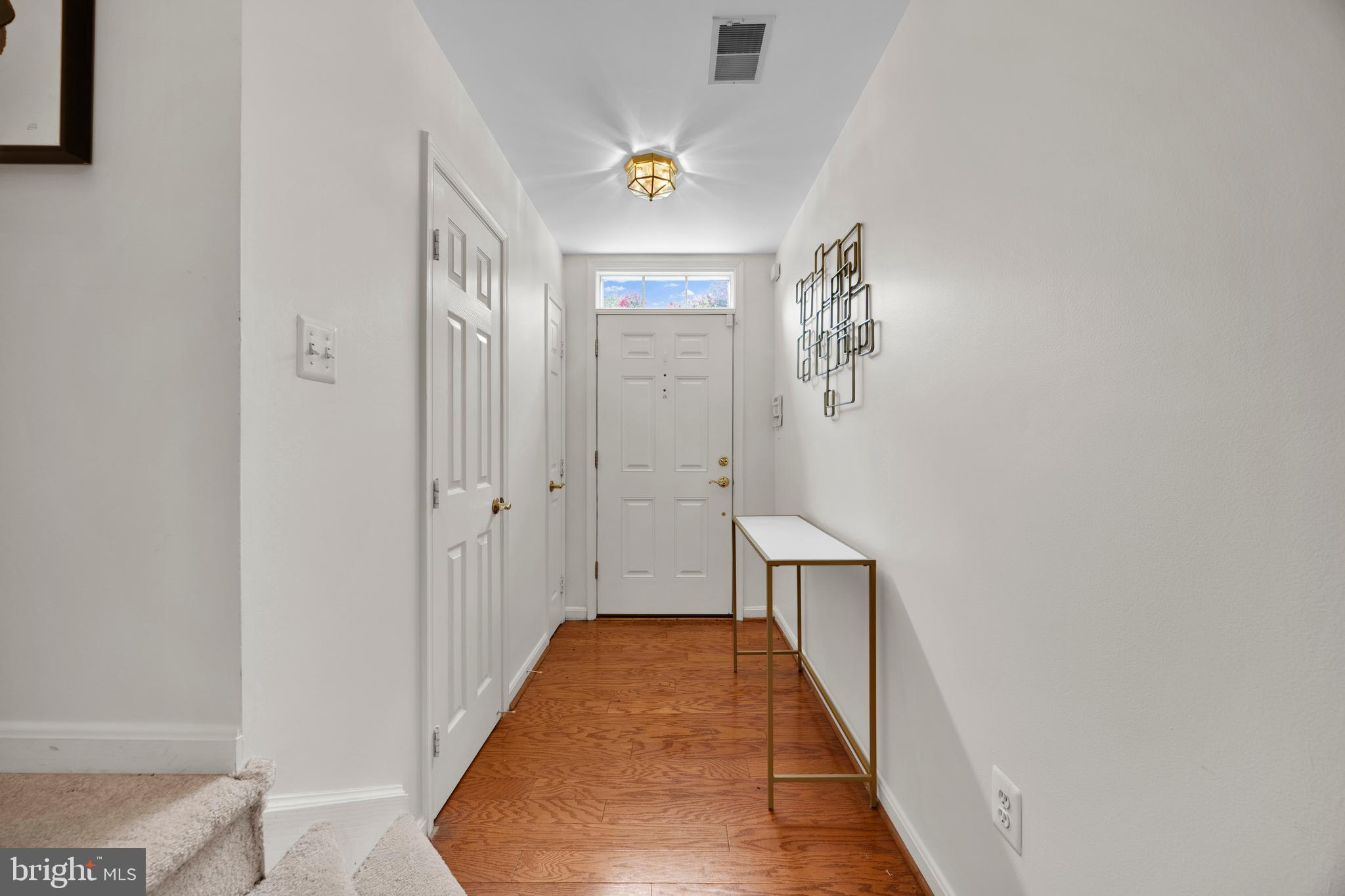 9219 Lorton Valley Road Lorton, VA 22079 - Photo 5 of 50 Gallery Image 5