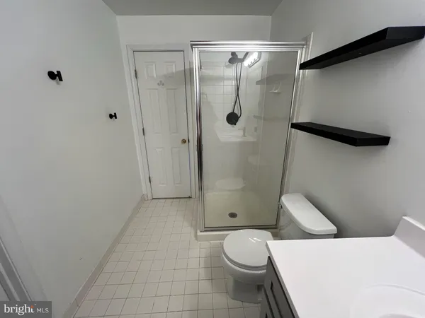 $2,195 | 15301 Diamond Cove Terrace, Unit F, Rockville, MD 20850