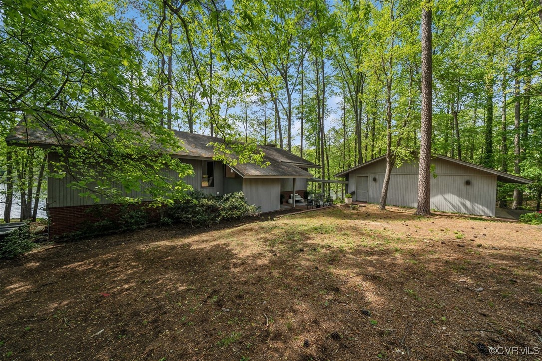 4460 Cheyenne Road Richmond, VA 23235 - Photo 7 of 47 View of yard