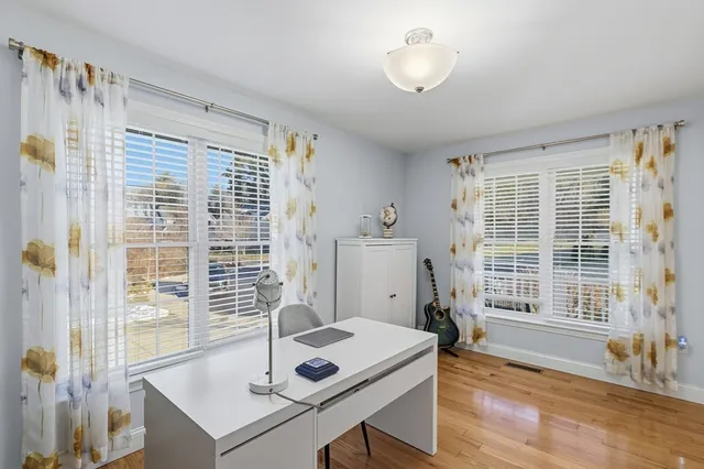 $689,800 | 17 Carousel Terrace, Dartmouth, MA 02747