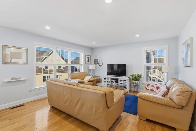 $689,800 | 17 Carousel Terrace, Dartmouth, MA 02747