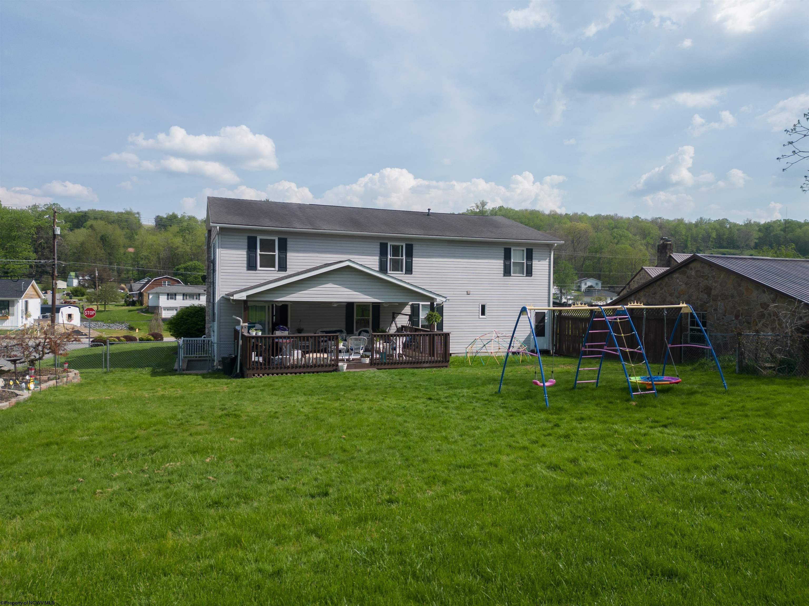 1700 Pleasant Valley Road Fairmont, WV 26554 - Photo 5 of 43 Gallery Image 5