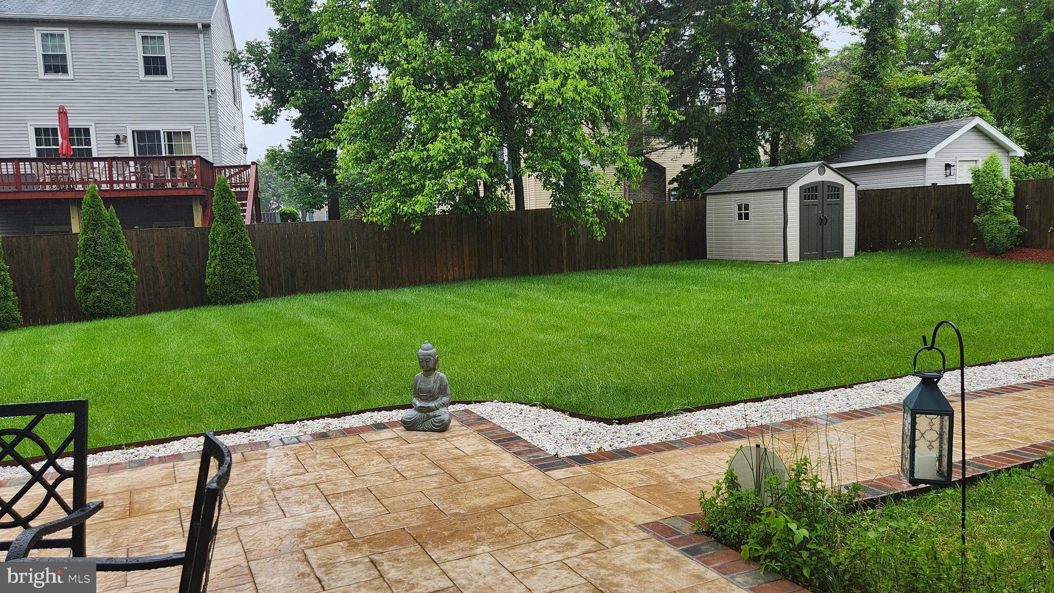 14004 Beechvue Lane Silver Spring, MD 20906 - Photo 34 of 57 Manicured lawn