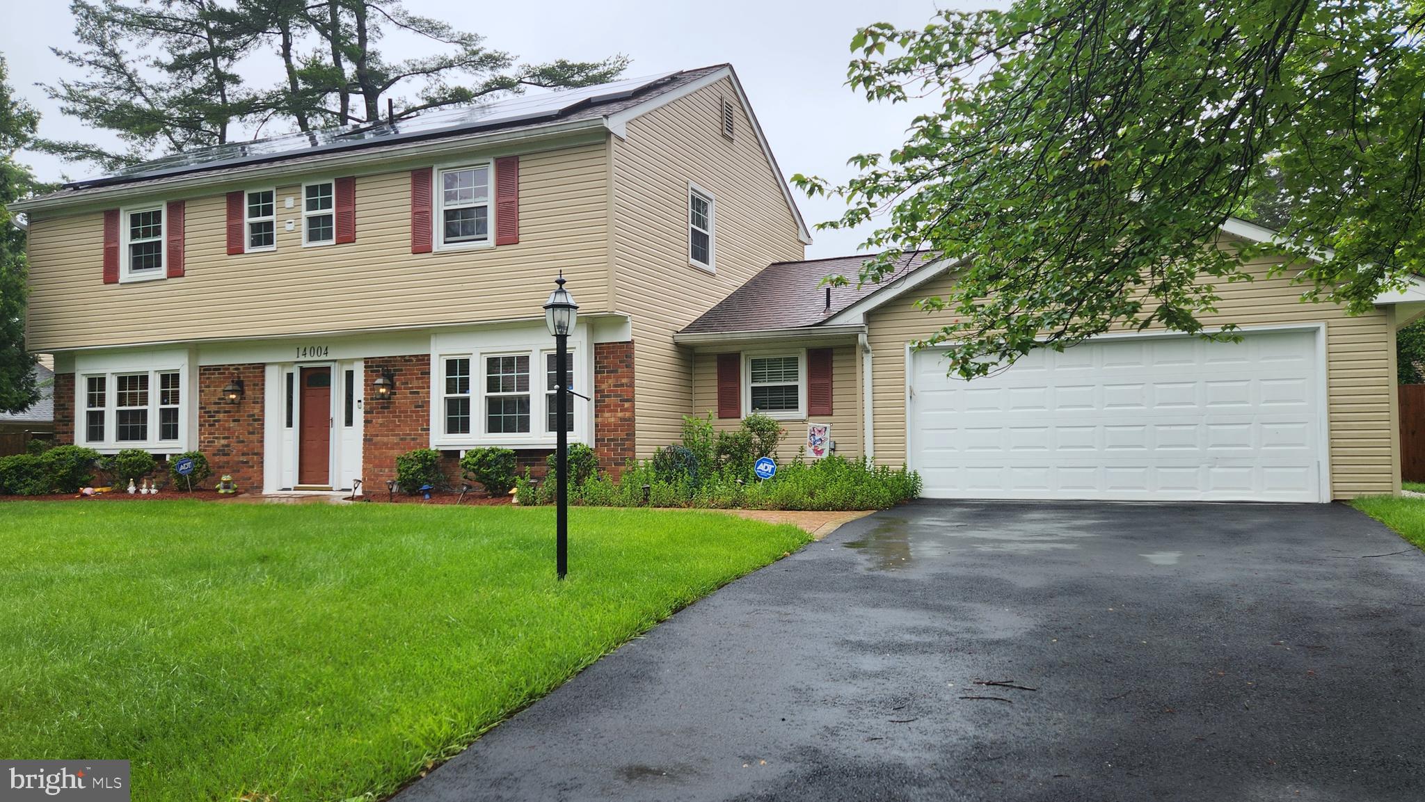 14004 Beechvue Lane Silver Spring, MD 20906 - Photo 44 of 57 Expansive multi-car driveway