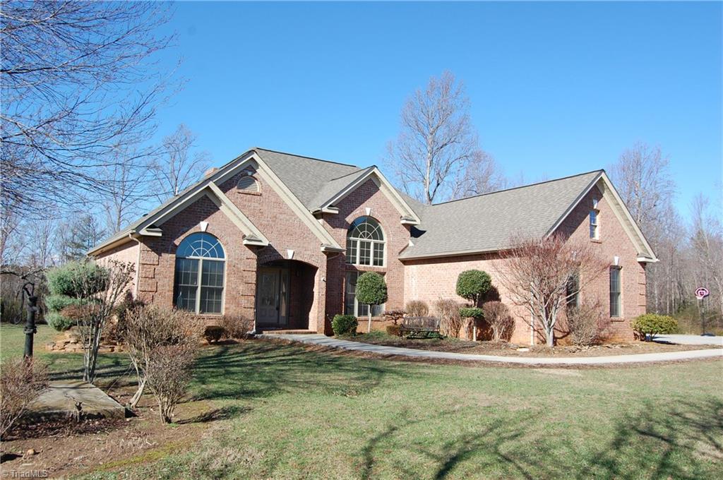 328 Melton Road Elkin, NC 28621 - Photo 1 of 28 Gallery Image 1