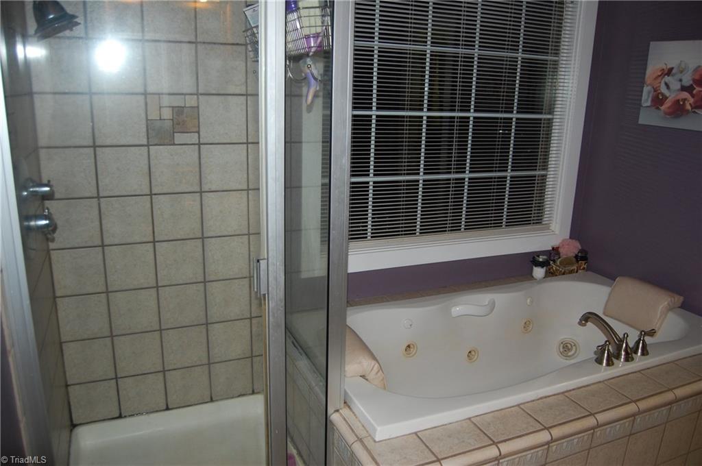 328 Melton Road Elkin, NC 28621 - Photo 12 of 28 Gallery Image 12