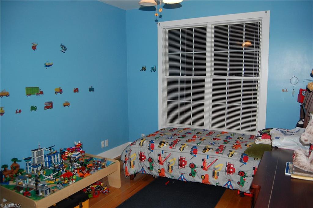 328 Melton Road Elkin, NC 28621 - Photo 17 of 28 Gallery Image 17