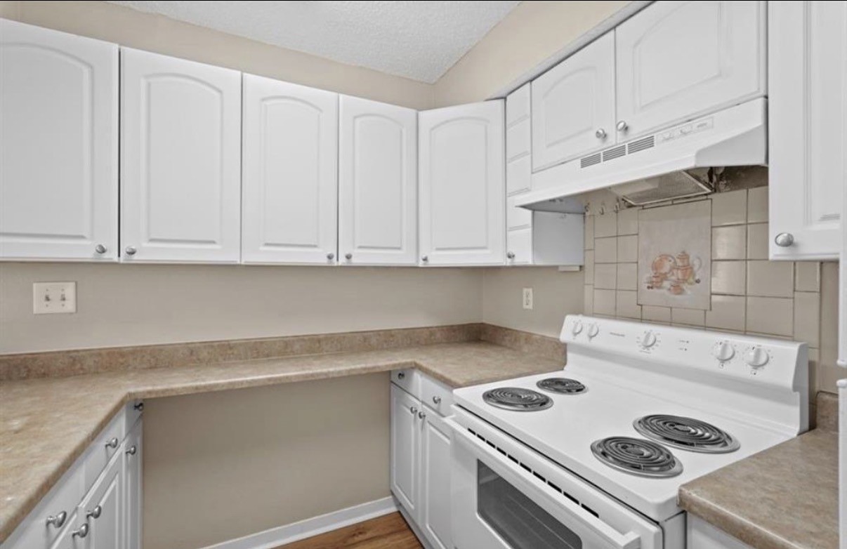 10164 Oakberry Street Houston, TX 77042 - Photo 5 of 8