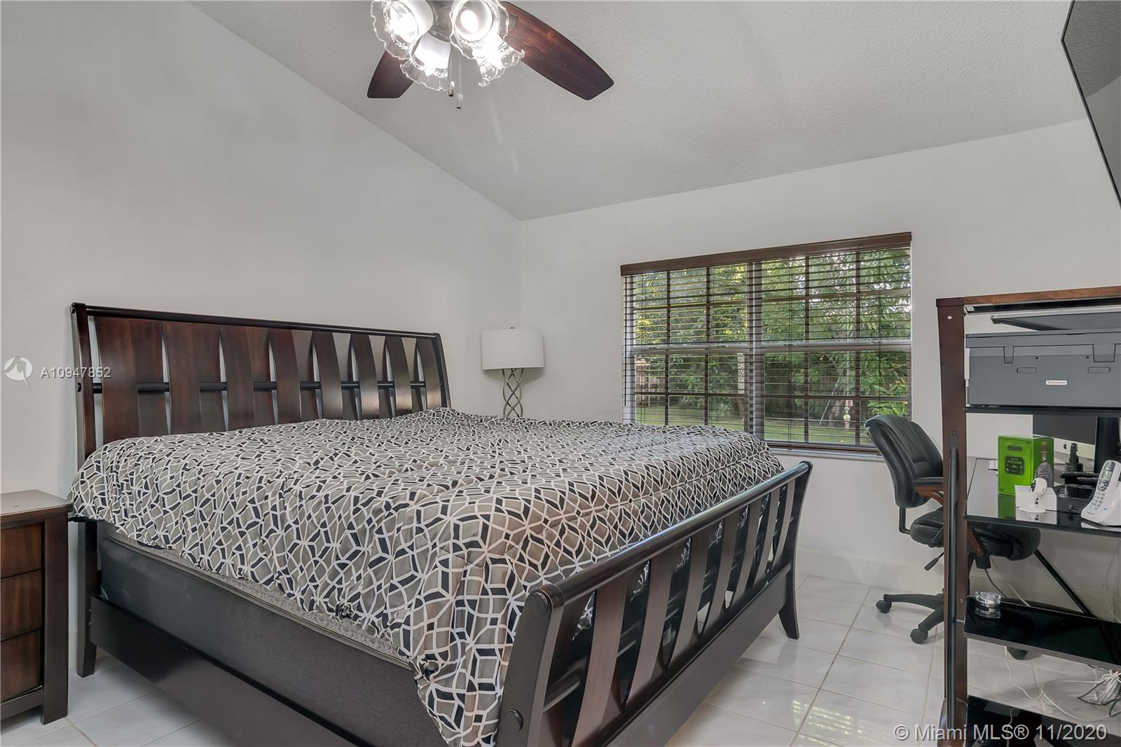 14851 Southwest 129th Place Road Miami, FL 33186 - Photo 32 of 41 Gallery Image 32