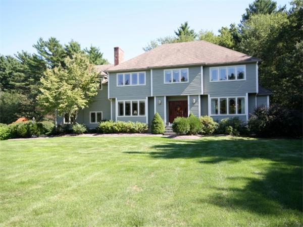 5 Liberty Road Medfield, MA 02052 - Photo 1 of 30 Gallery Image 1