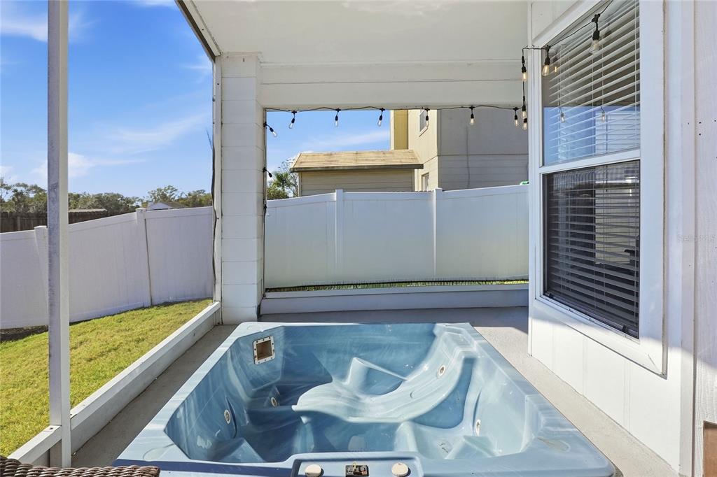 412 Emerald Cove Loop Lakeland, FL 33813 - Photo 17 of 48