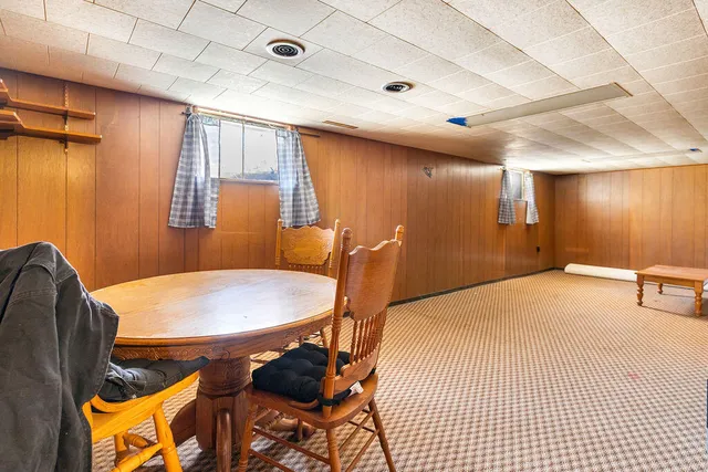 $229,900 | 735 East Marshall Street, Hastings, MI 49058