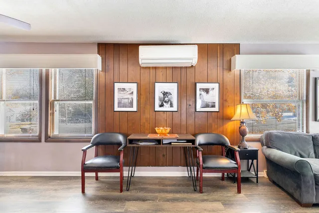 $229,900 | 735 East Marshall Street, Hastings, MI 49058