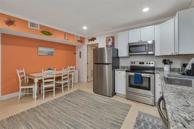 $575,000 | 103 Travelers Way, St. Simons Island, GA 31522