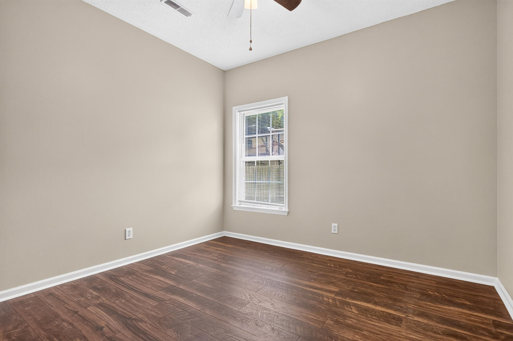 132 Paddock Way Summerville, SC 29486 - Photo 19 of 57 Bedroom #2