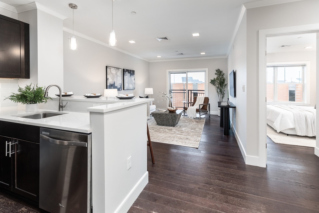 320 Maverick Street, Unit 505 Boston, MA 02128 - Photo 2 of 12