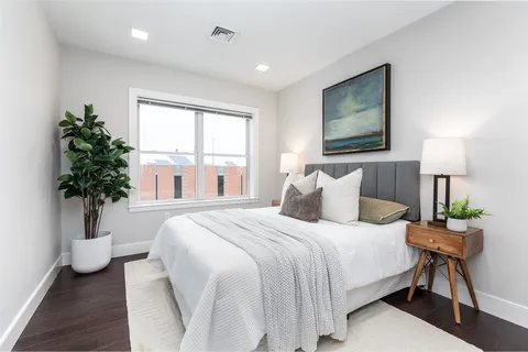 $599,000 | 320 Maverick Street, Unit 505, Boston, MA 02128