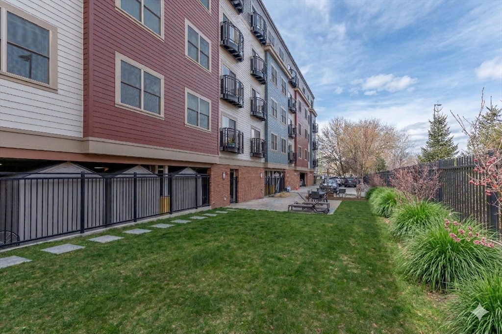320 Maverick Street, Unit 505 Boston, MA 02128 - Photo 8 of 11