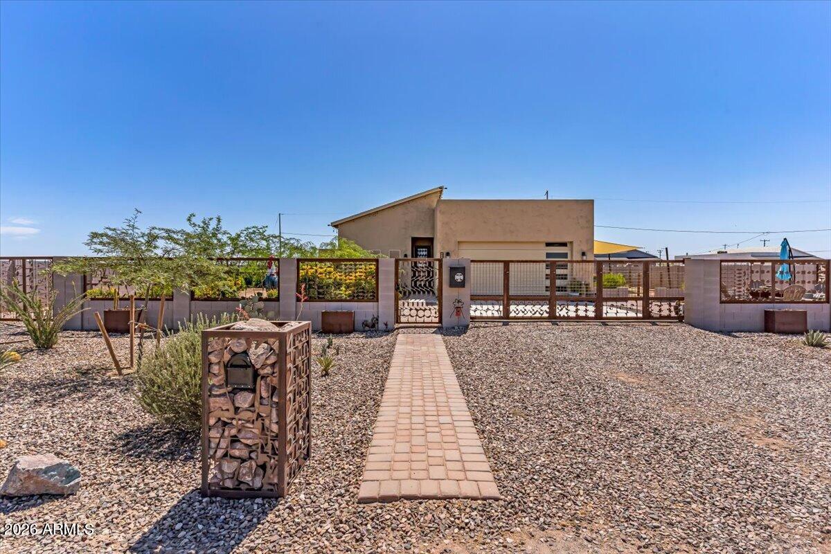 4225 North Valley Road Eloy, AZ 85131 - Photo 2 of 50
