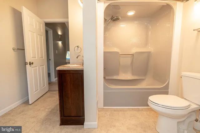 $635,000 | 811 Cedar Avenue, Essex, MD 21221