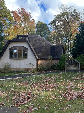 $635,000 | 811 Cedar Avenue, Essex, MD 21221