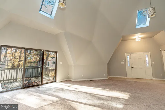 $635,000 | 811 Cedar Avenue, Essex, MD 21221