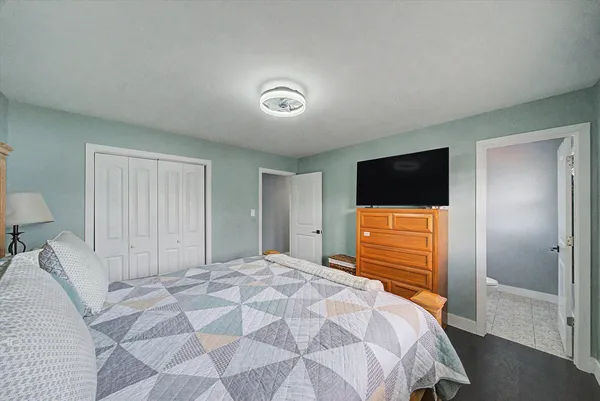 $489,999 | 581 Welter Drive, Wood Dale, IL 60191